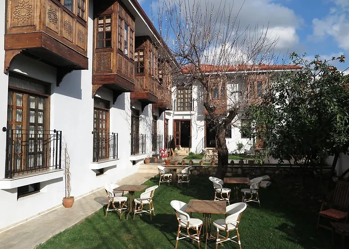 Ephesus Paradise فندق